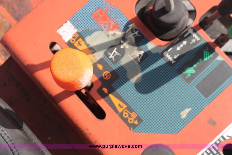 image for item I7934 2002 Ditch Witch 3700DD slide trencher