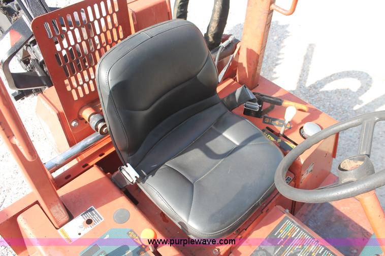 image for item I7934 2002 Ditch Witch 3700DD slide trencher