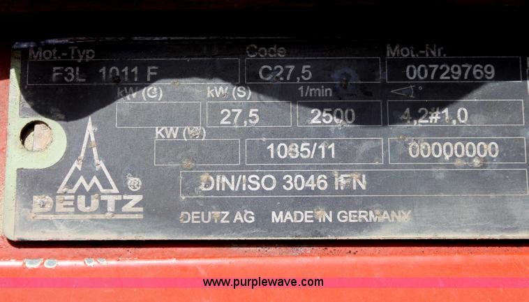 image for item I7934 2002 Ditch Witch 3700DD slide trencher