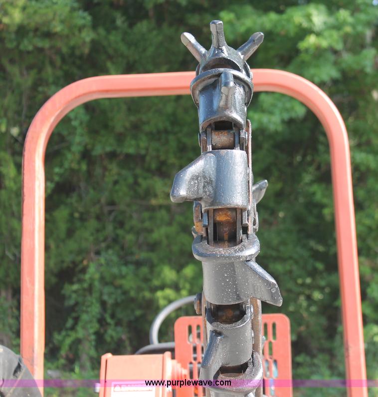 image for item I7934 2002 Ditch Witch 3700DD slide trencher