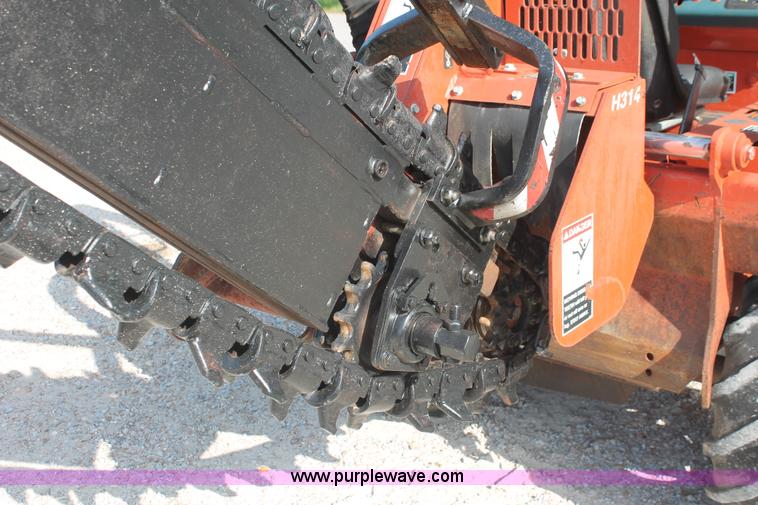 image for item I7934 2002 Ditch Witch 3700DD slide trencher