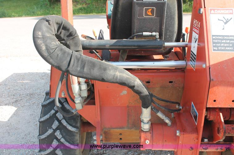 image for item I7934 2002 Ditch Witch 3700DD slide trencher