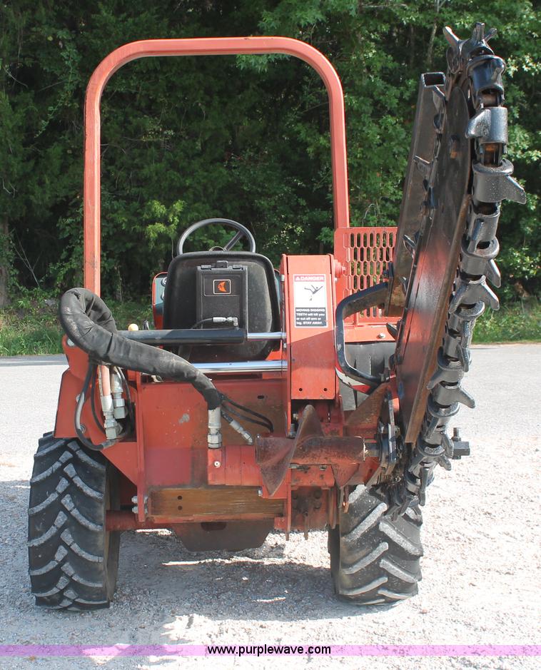 image for item I7934 2002 Ditch Witch 3700DD slide trencher