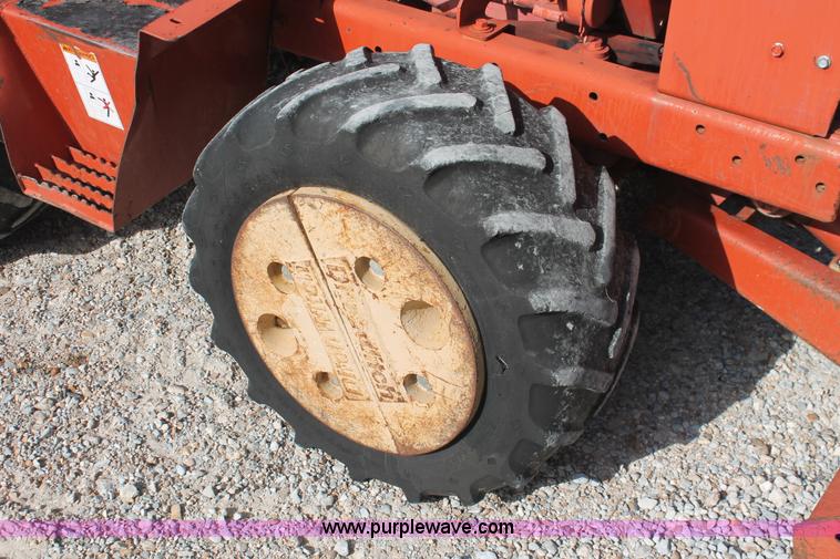 image for item I7934 2002 Ditch Witch 3700DD slide trencher
