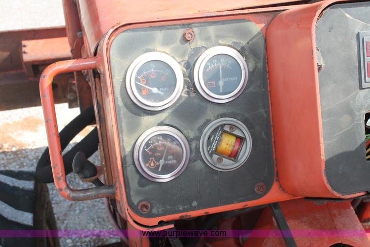 image for item I7935 1993 Ditch Witch 5110DD trencher