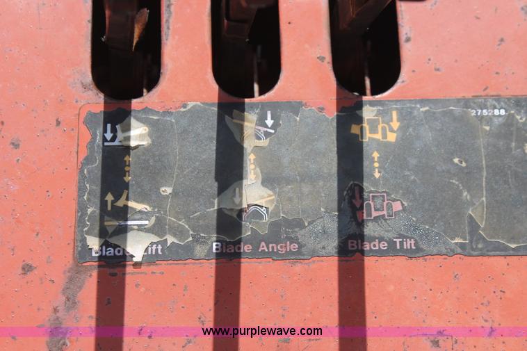 image for item I7935 1993 Ditch Witch 5110DD trencher