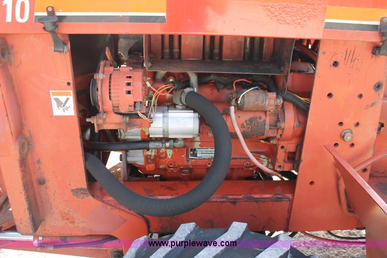 image for item I7935 1993 Ditch Witch 5110DD trencher