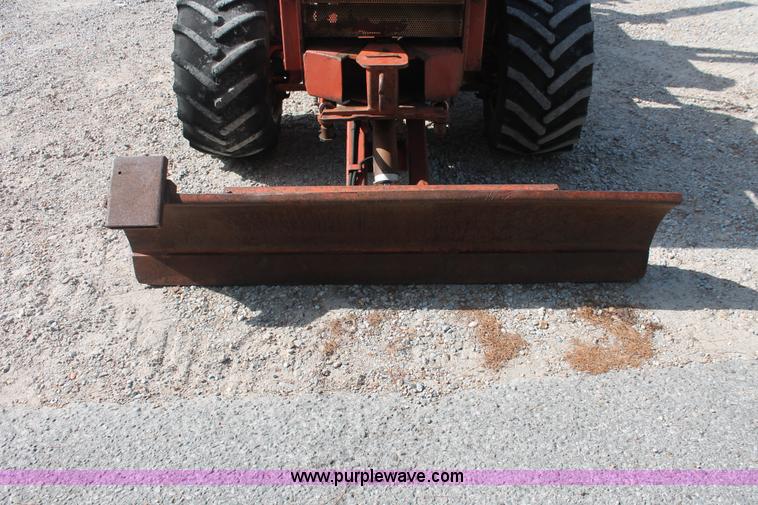 image for item I7935 1993 Ditch Witch 5110DD trencher