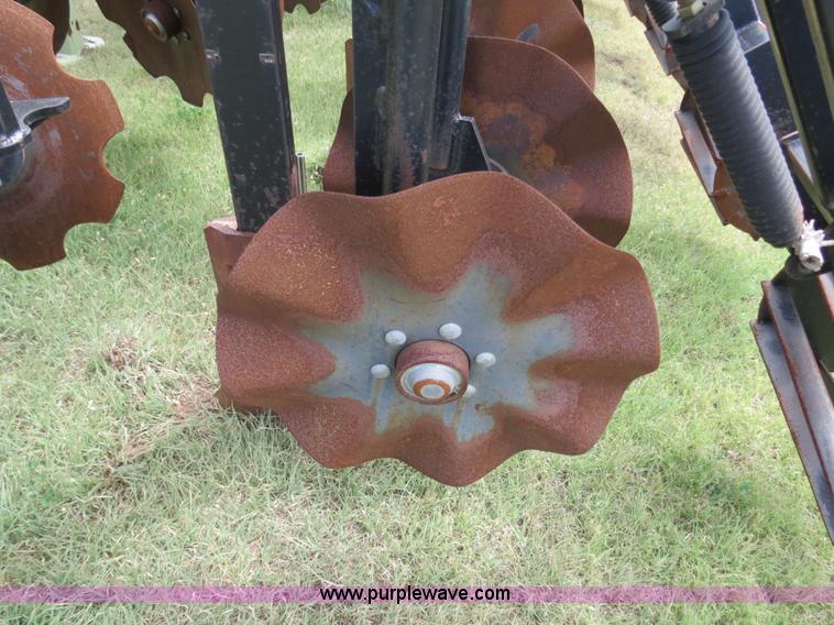 image for item B4786 2007 Orthman 1TRIPR 12R30 strip till