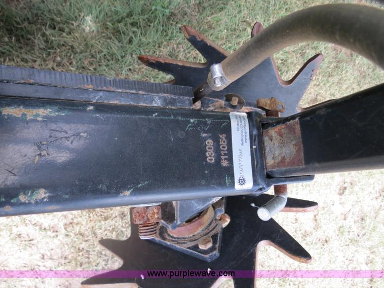 image for item B4787 2001 John Deere 1770 planter