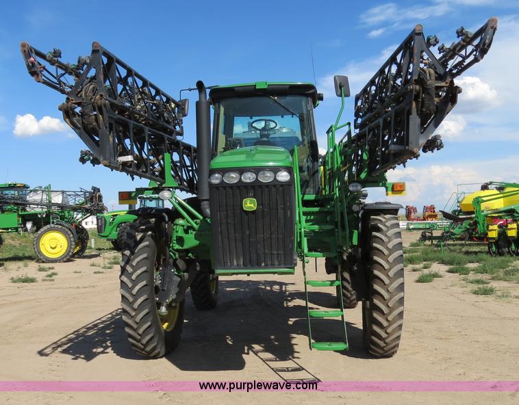 image for item B4789 2009 John Deere 4930 self-propelled sprayer