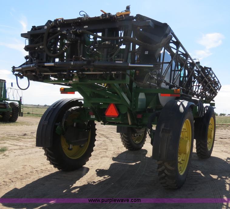 image for item B4789 2009 John Deere 4930 self-propelled sprayer
