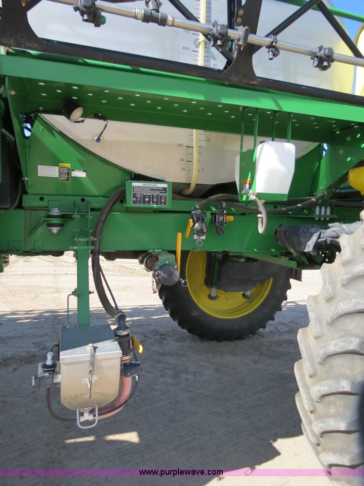 image for item B4789 2009 John Deere 4930 self-propelled sprayer