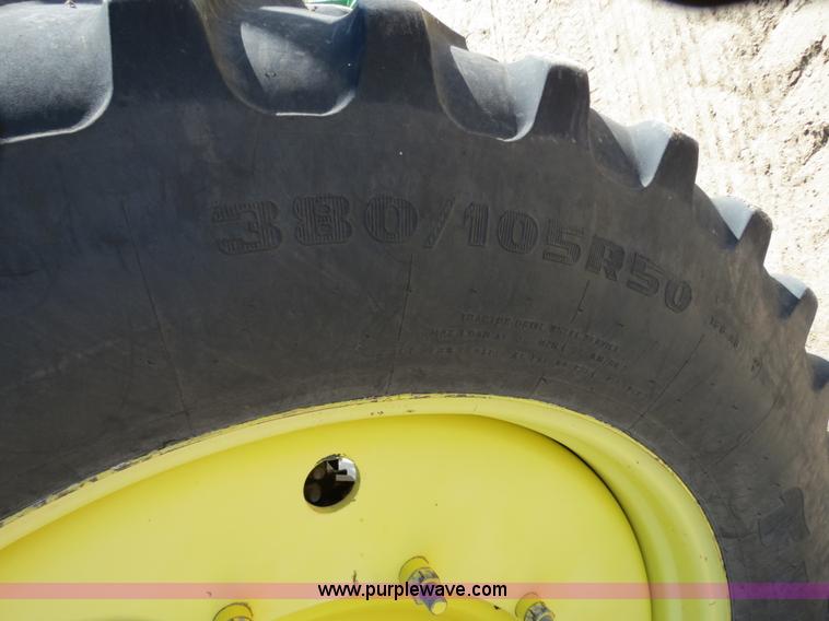 image for item B4789 2009 John Deere 4930 self-propelled sprayer