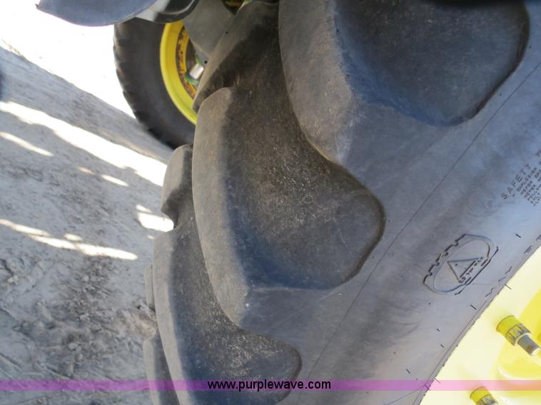 image for item B4789 2009 John Deere 4930 self-propelled sprayer