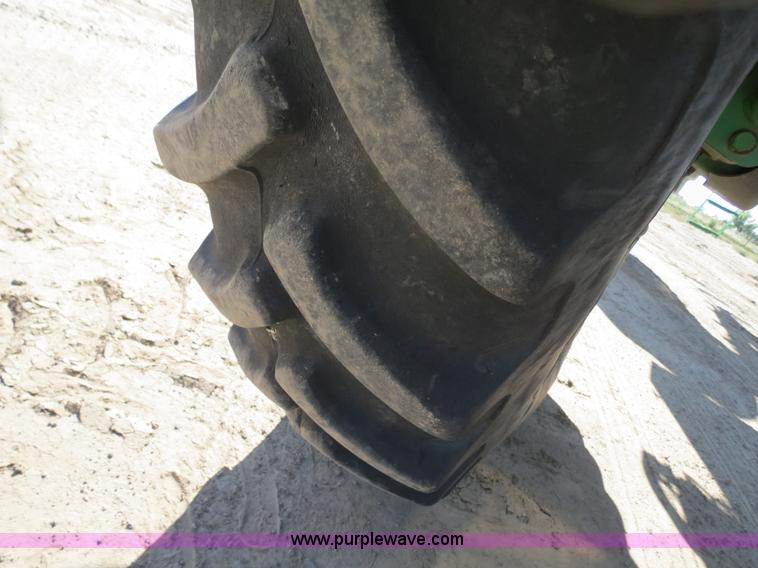 image for item B4789 2009 John Deere 4930 self-propelled sprayer