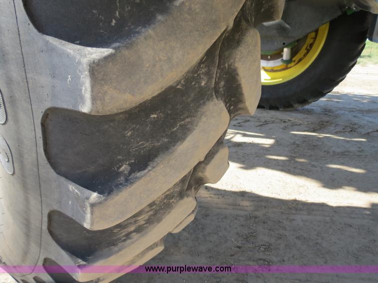 image for item B4789 2009 John Deere 4930 self-propelled sprayer