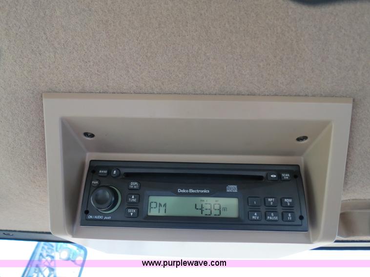 image for item B4789 2009 John Deere 4930 self-propelled sprayer