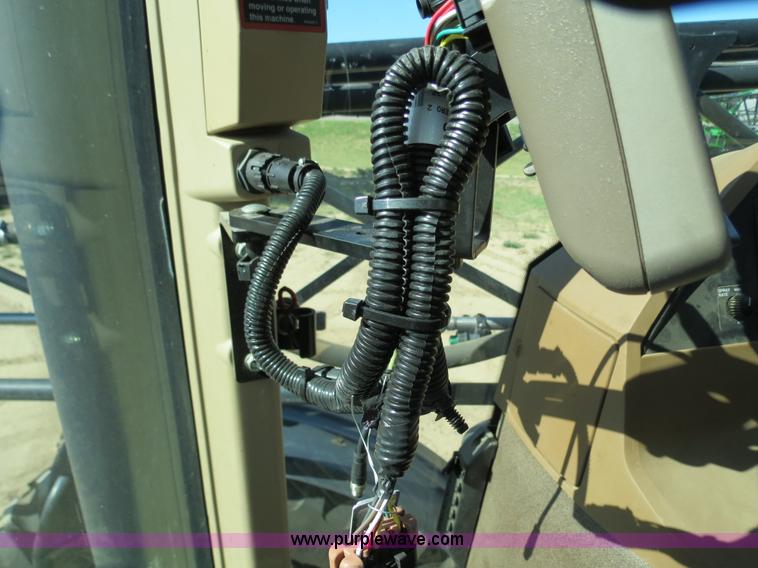 image for item B4789 2009 John Deere 4930 self-propelled sprayer