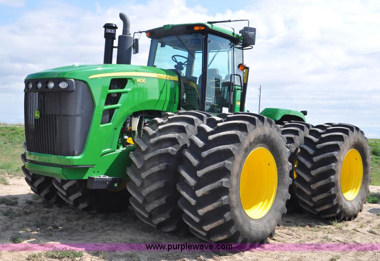 image for item G6112 2011 John Deere 9630 4WD tractor