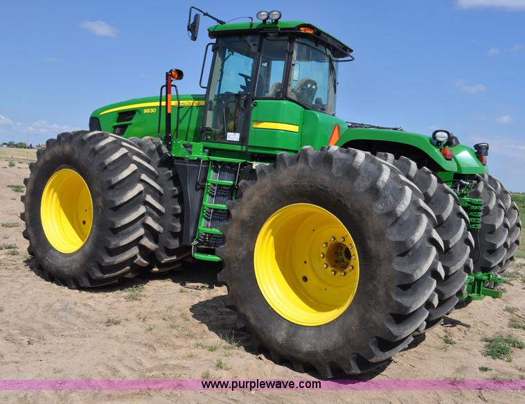 image for item G6112 2011 John Deere 9630 4WD tractor