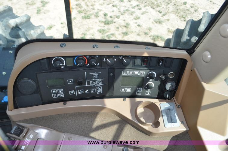 image for item G6112 2011 John Deere 9630 4WD tractor