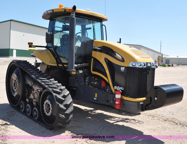 image for item G6113 2010 Caterpillar Challenger MT755C tractor
