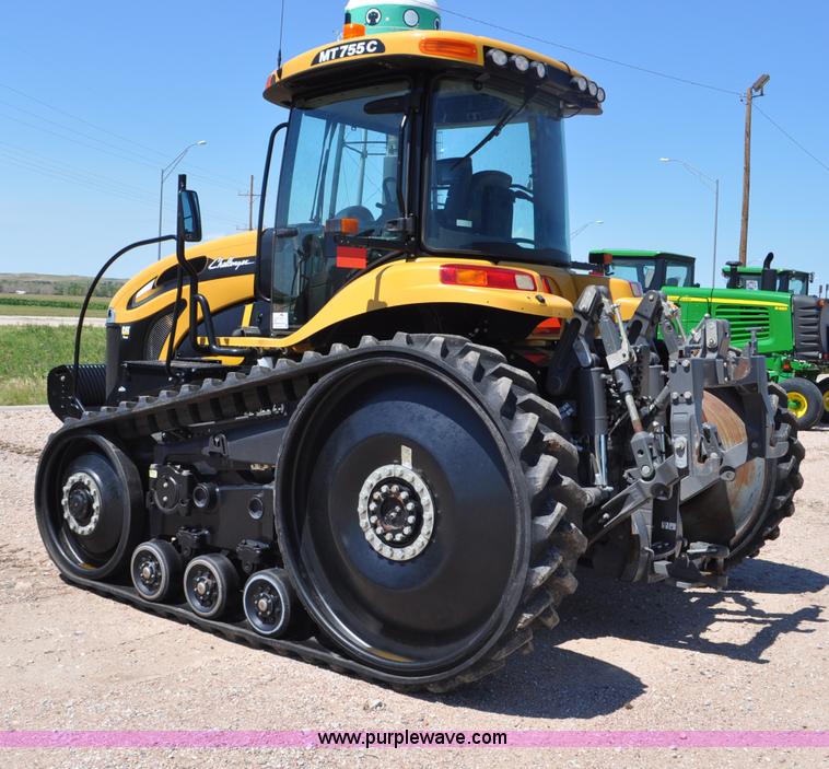 image for item G6113 2010 Caterpillar Challenger MT755C tractor
