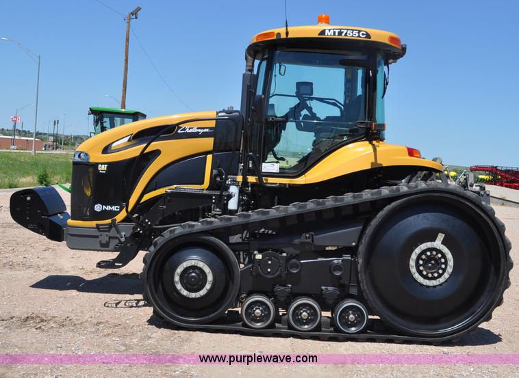 image for item G6113 2010 Caterpillar Challenger MT755C tractor