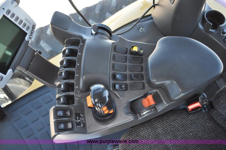 image for item G6113 2010 Caterpillar Challenger MT755C tractor