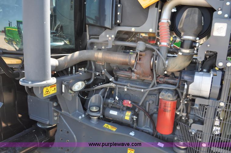 image for item G6113 2010 Caterpillar Challenger MT755C tractor