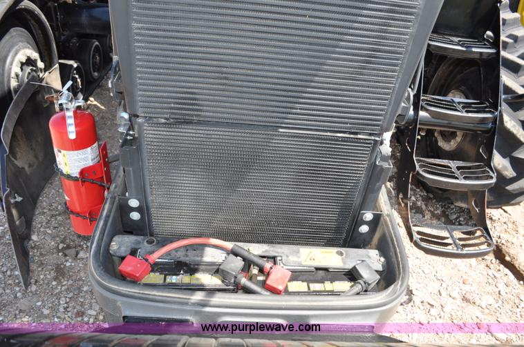 image for item G6113 2010 Caterpillar Challenger MT755C tractor