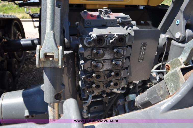 image for item G6113 2010 Caterpillar Challenger MT755C tractor