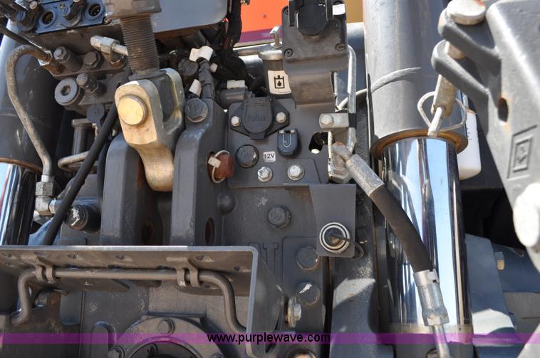 image for item G6113 2010 Caterpillar Challenger MT755C tractor