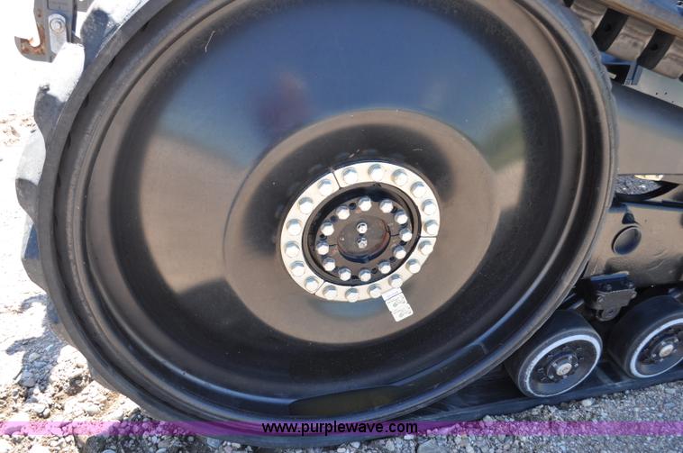 image for item G6113 2010 Caterpillar Challenger MT755C tractor