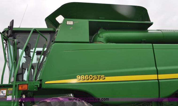image for item G6116 2005 John Deere 9860 STS 2WD combine