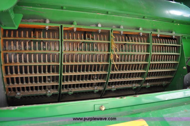 image for item G6116 2005 John Deere 9860 STS 2WD combine