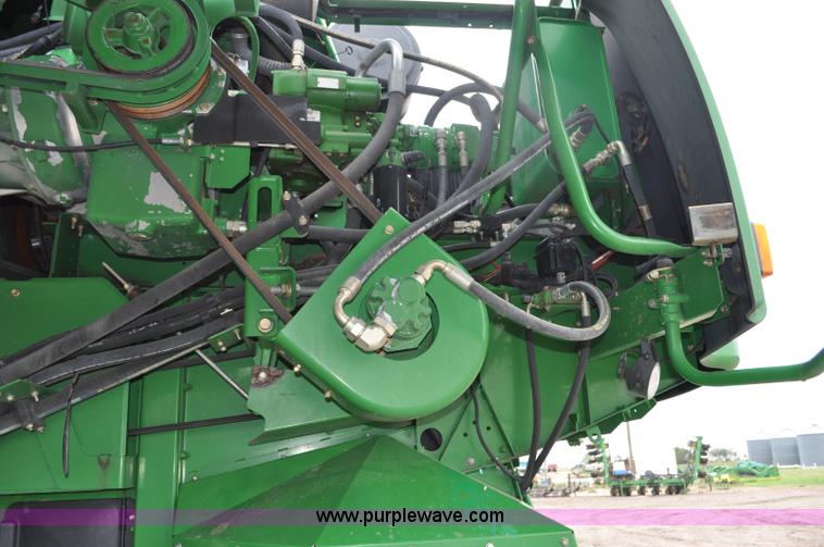 image for item G6116 2005 John Deere 9860 STS 2WD combine