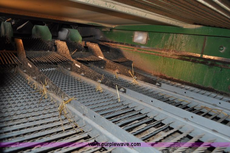 image for item G6116 2005 John Deere 9860 STS 2WD combine