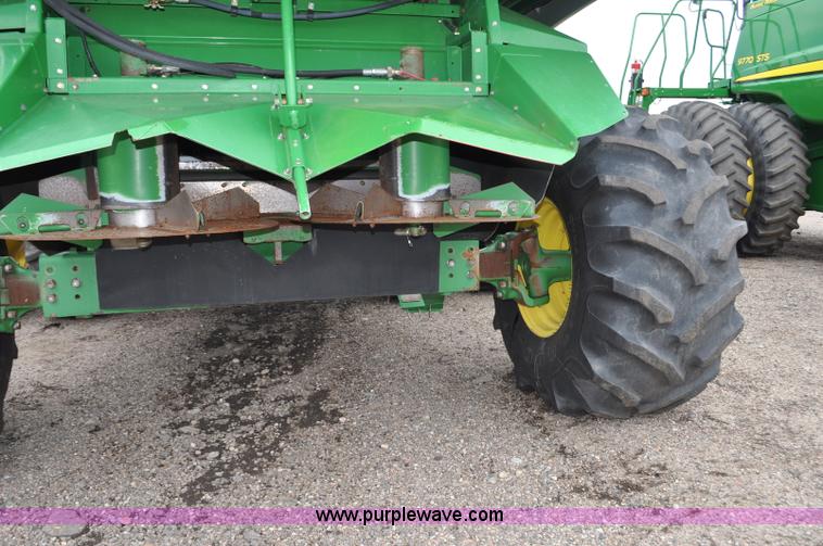 image for item G6116 2005 John Deere 9860 STS 2WD combine