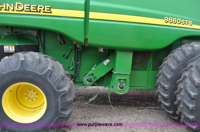 image for item G6116 2005 John Deere 9860 STS 2WD combine