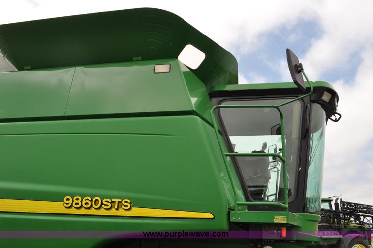 image for item G6116 2005 John Deere 9860 STS 2WD combine