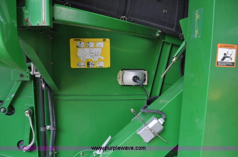 image for item G6116 2005 John Deere 9860 STS 2WD combine