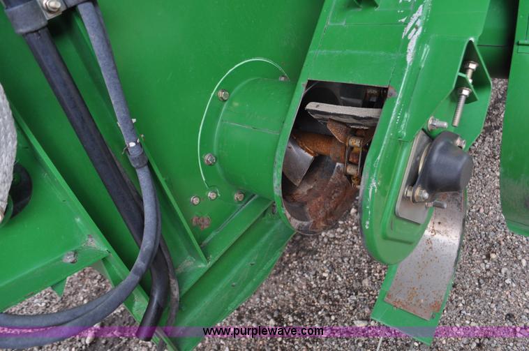 image for item G6116 2005 John Deere 9860 STS 2WD combine