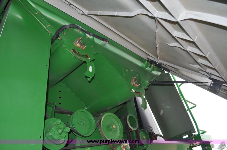 image for item G6116 2005 John Deere 9860 STS 2WD combine