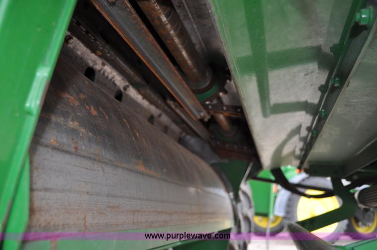 image for item G6116 2005 John Deere 9860 STS 2WD combine