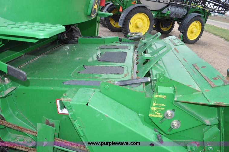 image for item G6116 2005 John Deere 9860 STS 2WD combine