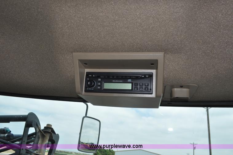 image for item G6118 2009 John Deere 4930 self-propelled sprayer