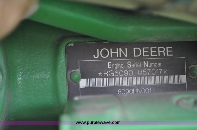 image for item G6118 2009 John Deere 4930 self-propelled sprayer