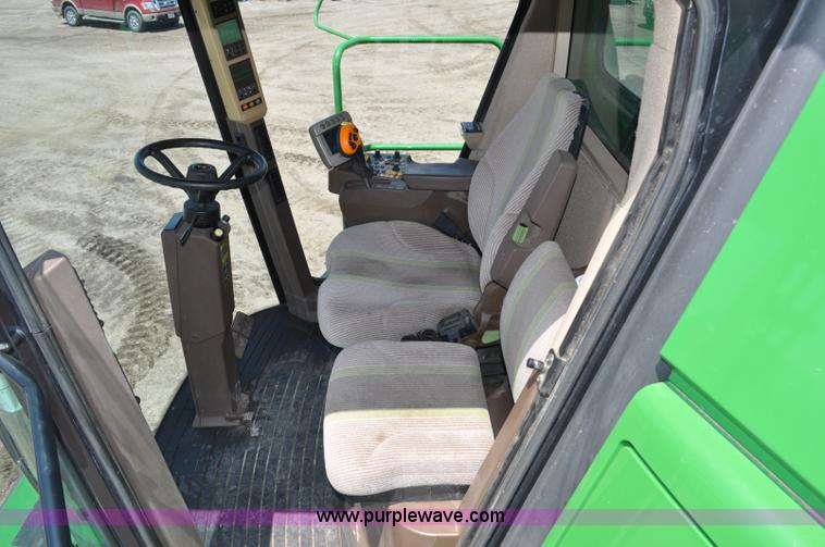 image for item G6119 2010 John Deere 9770 STS RWA combine